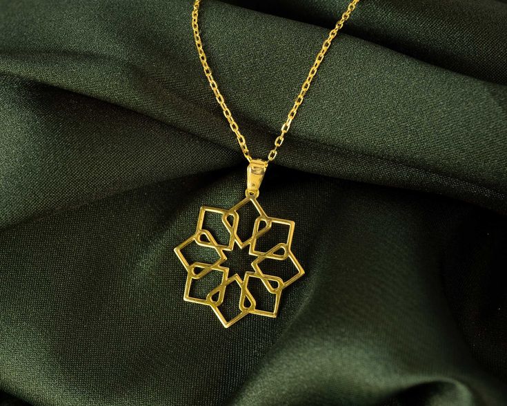 Read more about the article Religious Jewelry in 2025: Mangalsutra, Taveez, Kada & Spiritual Trends